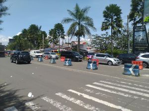 Minggu Sore, Arus Lalin dari Puncak Pass ke Ciawi Ramai Lancar Minggu Sore, Arus Lalin dari Puncak Pass ke Ciawi Ramai Lancar