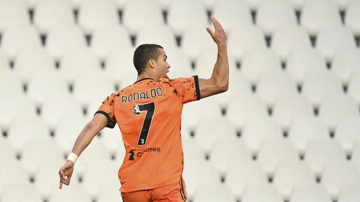 Cristiano Ronaldo tak berhenti mencetak gol. (Foto: AP/Massimo Paolone)
