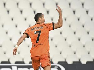 Cristiano Ronaldo Minat ke PSG, Balik ke MU atau...Gabung Wolves