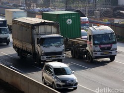 Truk Obesitas Bikin Biaya Pemeliharan Tol Japek Membengkak Ratusan Miliar