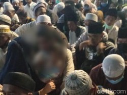 Sejumlah Jemaah Habib Rizieq Ajak Anak Saat Hadiri Maulid Nabi