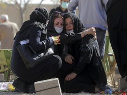 Salip RI dan India, COVID Tengah Menggila di Iran