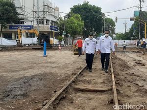 Upaya Pemkot Malang Selamatkan Jalur Trem Kolonial di Kayutangan Upaya Pemkot Malang Selamatkan Jalur Trem Kolonial di Kayutangan