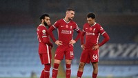 Liverpool nirgelar musim ini. The Reds gagal mempertahankan trofi Premier League dan malah harus berjuang finis menembus empat besar (Getty Images/Shaun Botterill)