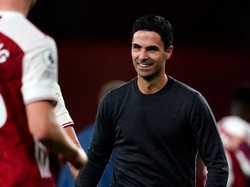 Fabregas ke Fans Arsenal: Beri Arteta Waktu