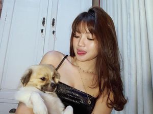 Potret Menggemaskan Mirriam Eka yang Jadi Teman Duet Ariel NOAH