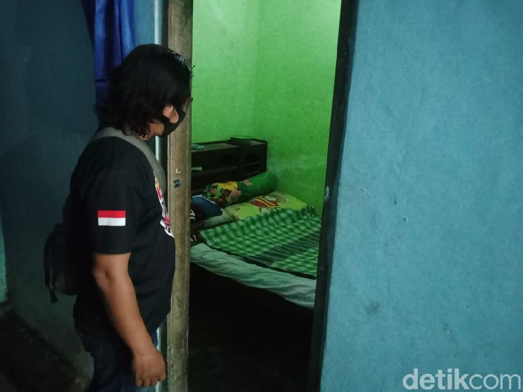 Pemuda Ini Dianiaya Gegara Tak Kunjung Klimaks Saat Kencan dengan PSK Pemuda Ini Dianiaya Gegara Tak Kunjung Klimaks Saat Kencan dengan PSK