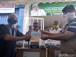 Ketua Panitia: Bantuan Masker di Acara Habib Rizieq Inisiatif BNPB
