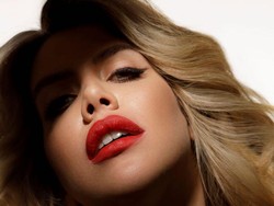 Wanda Nara, Istri Mauro Icardi yang Suka Posting Foto Seksi