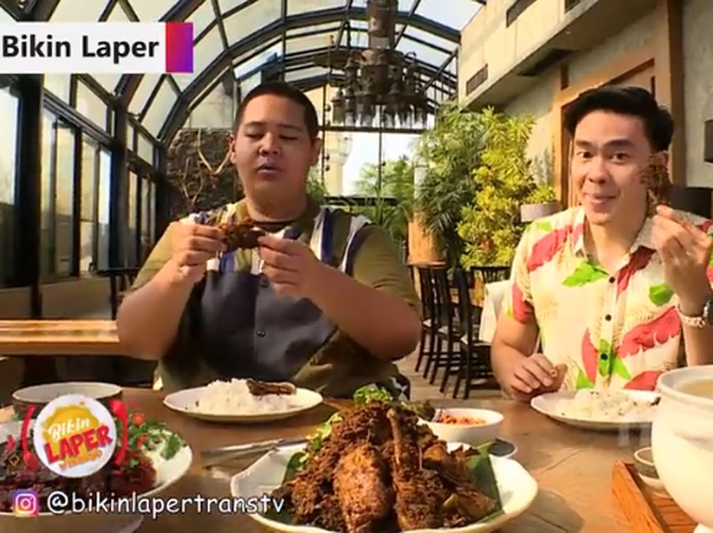 Bikin Laper! Nikmatnya Makan Bebek Madura dan Dendeng Semarangan di Restoran Mewah