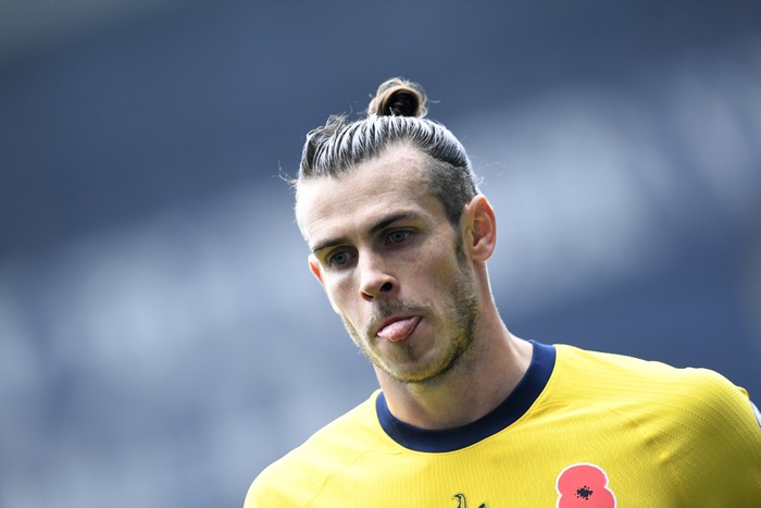 Tottenhams Gareth Bale gestures during the English Premier League soccer match between West Bromwich Albion and Tottenham Hotspur at the Hawthorns in West Bromwich, England, Sunday, Nov. 8, 2020. (Peter Powell/Pool via AP)