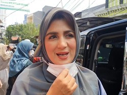 Istri Fadel Muhammad Hadiri Pernikahan Anak Habib Rizieq