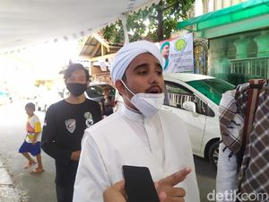 Menantu Habib Rizieq Resmi Bebas, Begini Kondisinya Menantu Habib Rizieq Resmi Bebas, Begini Kondisinya