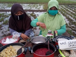 Menikmati Asyiknya Pasar Tiban Dalling di Tengah Pandemi