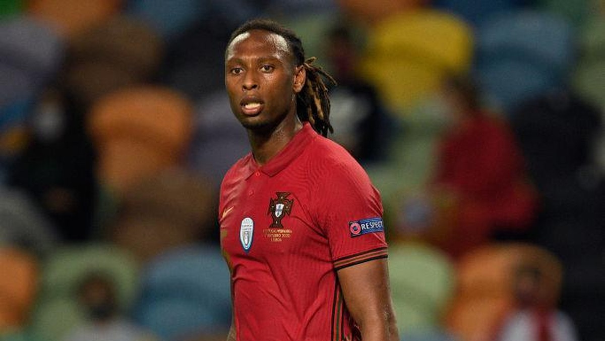 Liverpool Krisis Bek, Pemain Olympiakos Ini Akan Digaet? (Foto: Getty Images/Octavio Passos)