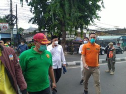 Kasatpol PP DKI Sambangi Kediaman Habib Rizieq di Petamburan