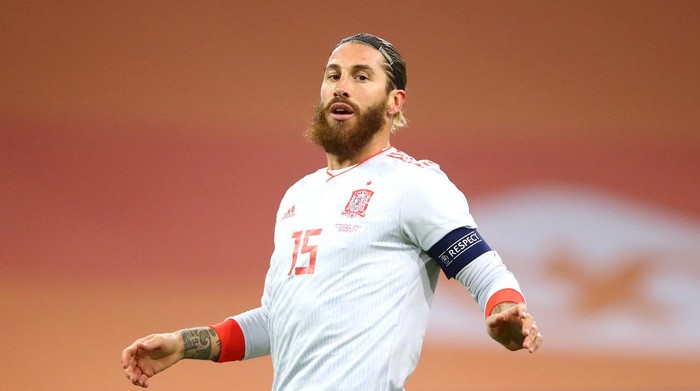 AMSTERDAM, NETHERLANDS - NOVEMBER 11: Sergio Ramos of Spain in action during the international friendly match between Netherlands and Spain at Johan Cruijff Arena on November 11, 2020 in Amsterdam, Netherlands. Sporting stadiums around Netherlands remain under strict restrictions due to the Coronavirus Pandemic as Government social distancing laws prohibit fans inside venues resulting in games being played behind closed doors. (Photo by Dean Mouhtaropoulos/Getty Images)
