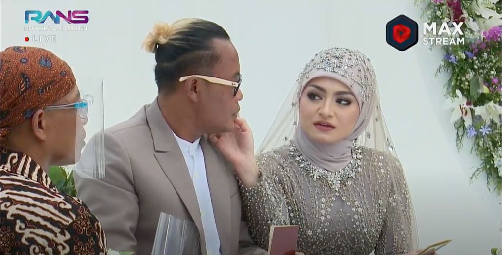 Resmi Nikah, Nathalie Holscher Langsung Elus-elus Pipi Sule