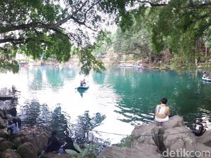 Foto: Talaga Biru Cicerem yang Hits di Kuningan