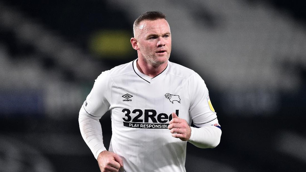 Wayne Rooney untuk sementara pimpin latihan Derby County. (Foto: Getty Images/Nathan Stirk)
