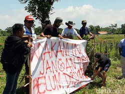 Ahli Waris Tolak Pembongkaran Makam Ini untuk Tol Paspro Seksi 4 Karena...