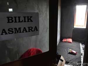 Barak Pengungsi Deyangan Sediakan Fasilitas Bilik Asmara