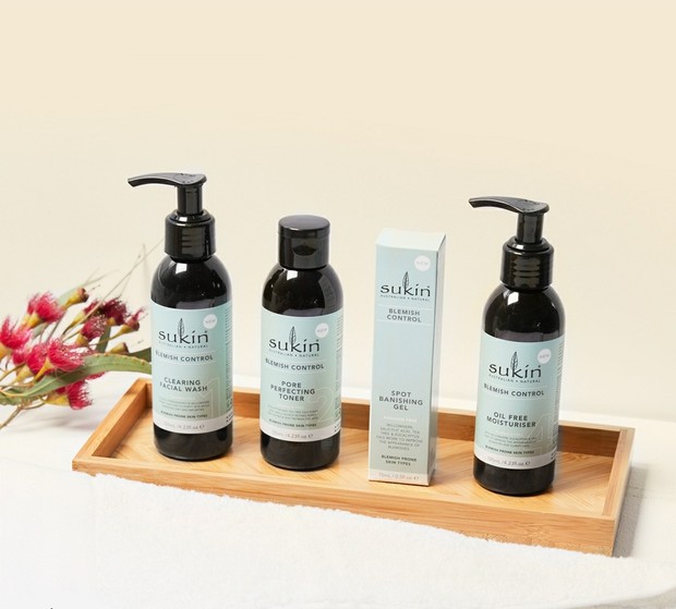 skincare dengan kandungan bahan alami