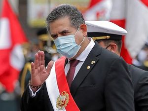 Presiden Peru Manuel Merino Mengundurkan Diri Setelah 5 Hari Menjabat Presiden Peru Manuel Merino Mengundurkan Diri Setelah 5 Hari Menjabat