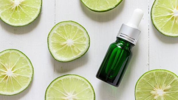 Serum Vitamin C/ Sumber: Freepik.com