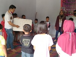 Kisah Pasutri TKI Pulang ke Batang, Ajari Tetangga Bahasa Mandarin Gratis