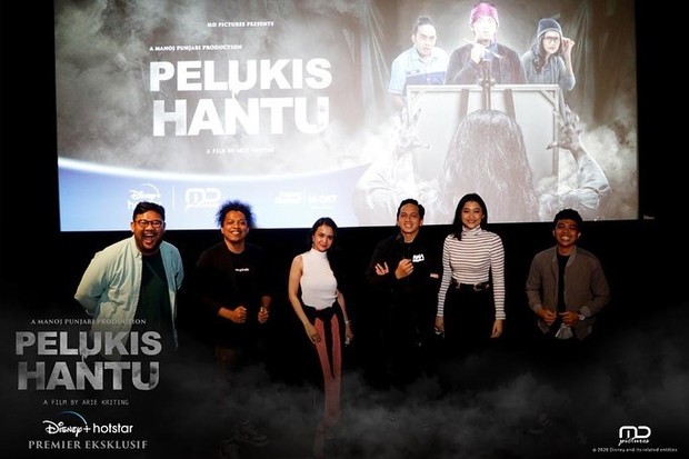 pelukis hantu