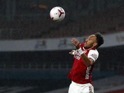 Kisah Aubameyang dan Timnas Gabon Terjebak 6 Jam di Bandara