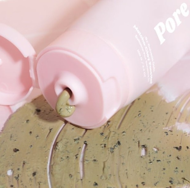 PORE HERO BEAUTY Clay Mask/Foto : instagram.com/porehearobeauty PORE HERO BEAUTY Clay Mask