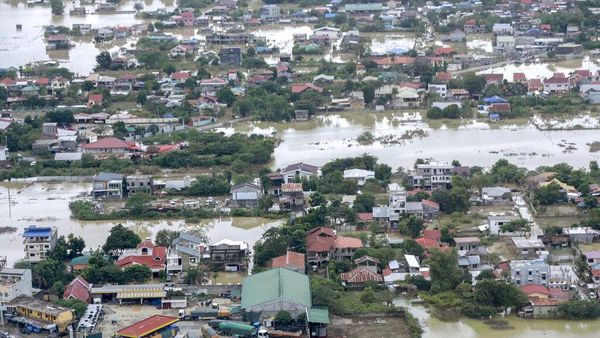 Potret Banjir Akibat Topan Vamco di Filipina