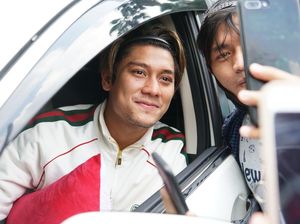 Peresmian Restoran Rizky Billar Kembali Dibubarkan, Diminta Perbaiki Prokes Peresmian Restoran Rizky Billar Kembali Dibubarkan, Diminta Perbaiki Prokes