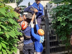 Wanita Mau Lompat dari Tower 30 M di Depok Pernah Coba Tabrakkan Diri ke KA