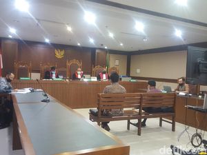 Di Sidang PK, Fredrich Yunadi Sitir Pernyataan Wakil Ketua KPK Nawawi Di Sidang PK, Fredrich Yunadi Sitir Pernyataan Wakil Ketua KPK Nawawi
