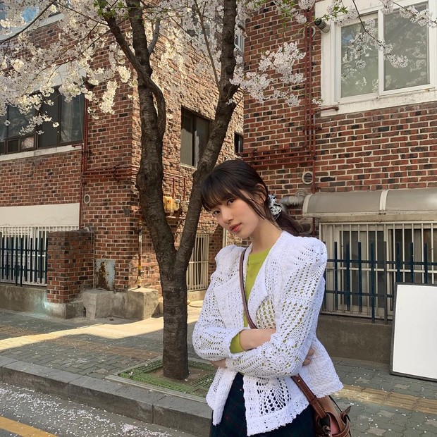 Bae Suzy ini memulai karier aktingnya lewat drama Dream High pada tahun 2011.