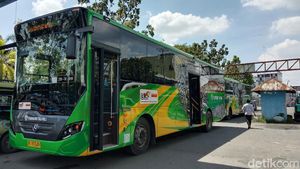 Mantap! Bus Transmetro Deli Mulai Beroperasi di Medan