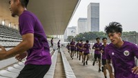 Ini merupakan latihan di lapangan pertama buat Timnas U-19 sepulangnya dari Kroasia. Sebelumnya mereka cuma menjalani latihan virtual pada 5-13 November.  