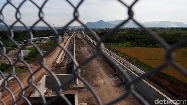 Progres Terkini Proyek Kereta Cepat di Tegalluar Bandung
