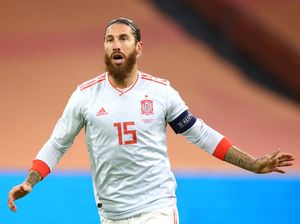 Ditanya Kapan Pensiun dari Timnas Spanyol, Begini Jawab Sergio Ramos