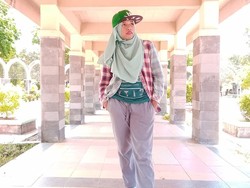 Viral Guru Gaul Jago Dance Dynamite BTS, Netizen Auto Daftar Jadi Murid