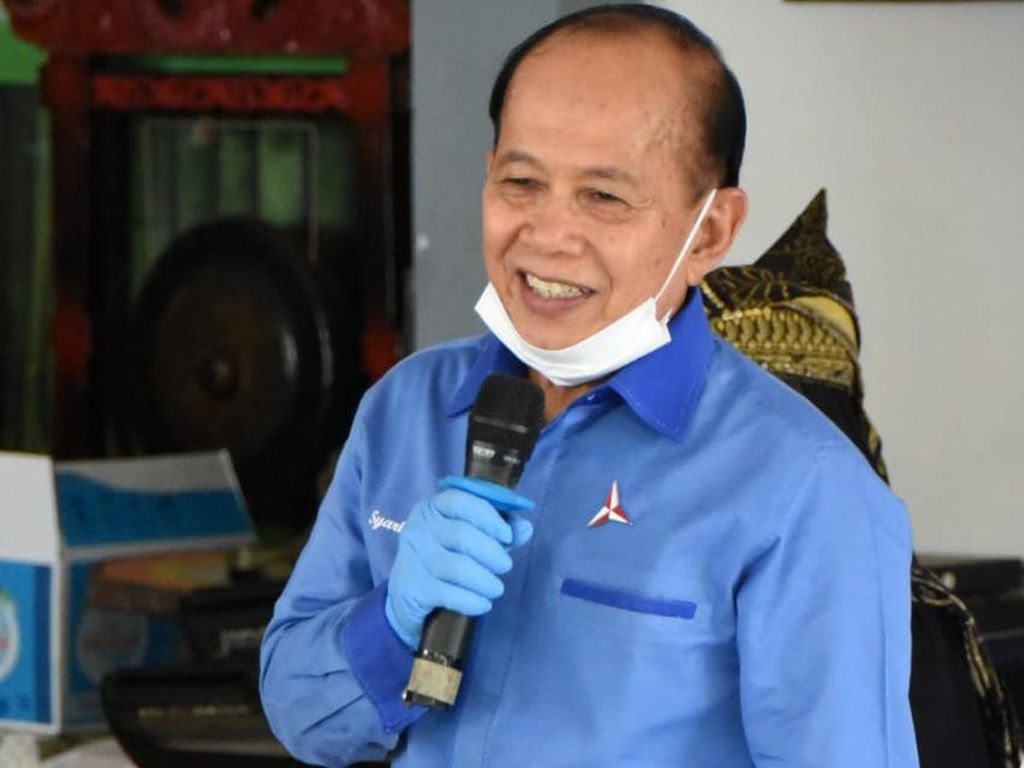 Wakil Ketua MPR Ajak Masyarakat Jaga Persatuan dengan Bersilaturahmi Wakil Ketua MPR Ajak Masyarakat Jaga Persatuan dengan Bersilaturahmi