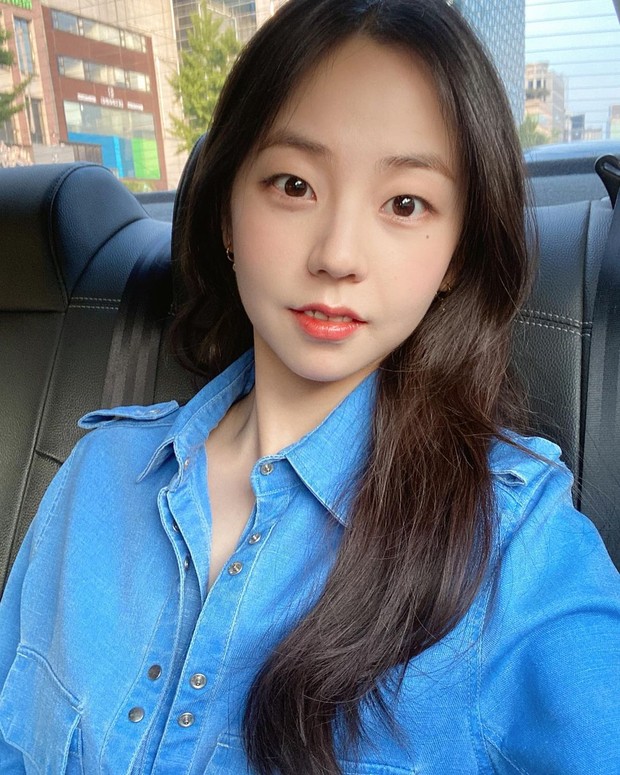 Ahn So Hee/instagram.com/ssoheean akting. Ahn So Hee memiliki wajah yang cantik dan mata monolid yang membuat dirinya terkesan dingin.