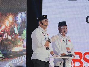 Kembangkan UMKM, Eri Cahyadi-Armuji Bakal Gandeng Milenial Kembangkan UMKM, Eri Cahyadi-Armuji Bakal Gandeng Milenial