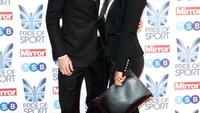 Istri striker Leicester City sekaligus Timnas Inggris, Rebekah Vardy pernah berujar soal kebijakan manajer Gareth Southgate yang membolehkan pemain Inggris membawa keluarganya. Rebekah mengaku senang, tapi bakal kesulitan untuk bercinta dengan Vardy di hotel karena ada anak-anak (Getty Images)
