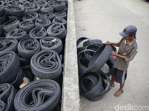 Meraup Untung dari Bisnis Limbah Ban Bekas Meraup Untung dari Bisnis Limbah Ban Bekas
