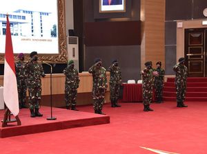 Panglima TNI Naikkan Pangkat 11 Perwira Tinggi, Termasuk Sesmilpres
