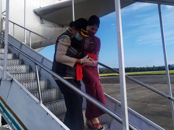 Potret Penumpang Lion Air yang Melahirkan di Pesawat